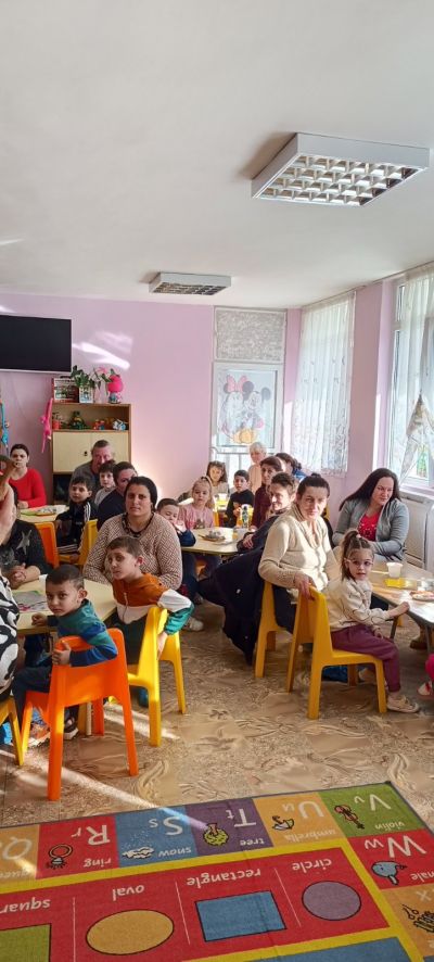 "Магията на глината"- съвместна работа с родители - ДГ Слънчев ден - Шивачево