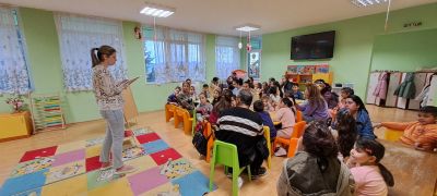 Работа с родители на тема : "Баба Марта- традиции и обичаи", група "Пчелички" - ДГ Слънчев ден - Шивачево