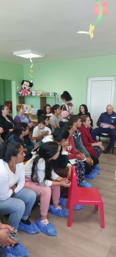 Проект "Заедно за успеха на всяко дете"- Партньорски проект за превенция на отпадене и подкрепа на деца в риск - ДГ Слънчев ден - Шивачево