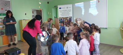 Проект "Заедно за успеха на всяко дете"- Партньорски проект за превенция на отпадене и подкрепа на деца в риск - ДГ Слънчев ден - Шивачево